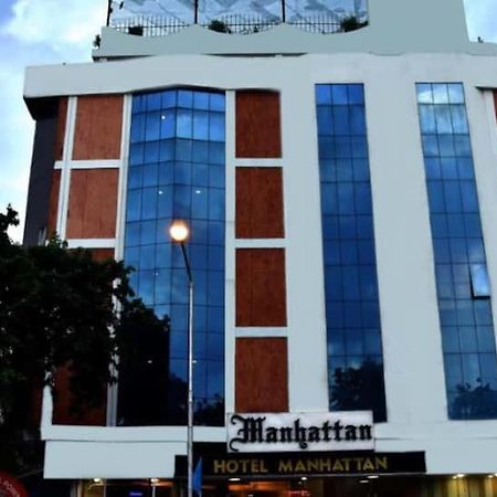 Hotel Manhattan Madras Buitenkant foto