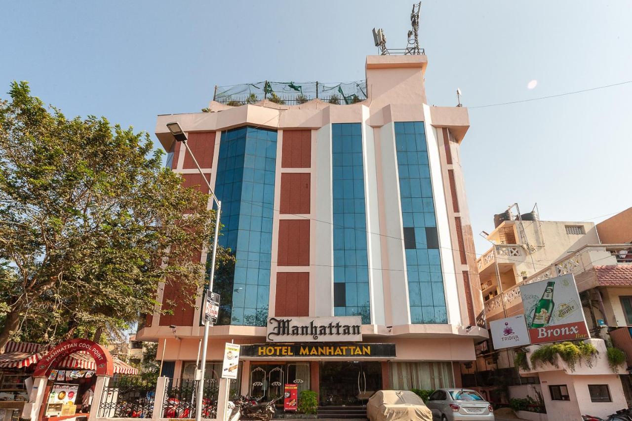 Hotel Manhattan Madras Buitenkant foto
