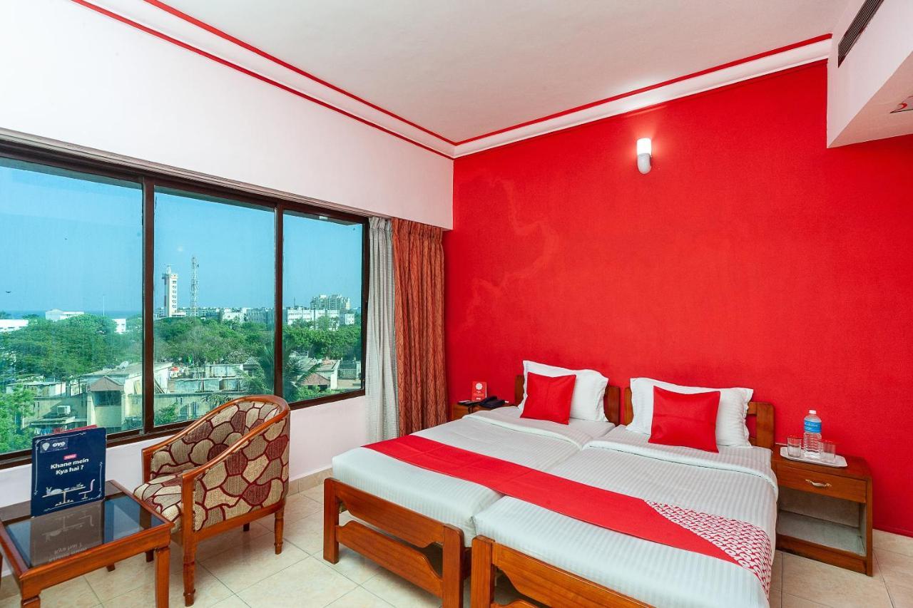 Hotel Manhattan Madras Buitenkant foto