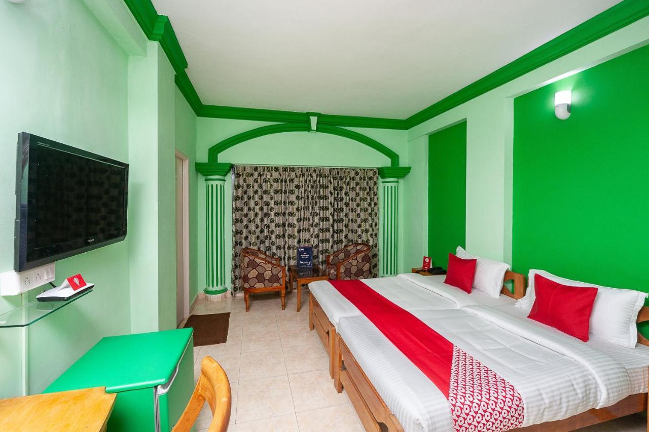 Hotel Manhattan Madras Buitenkant foto
